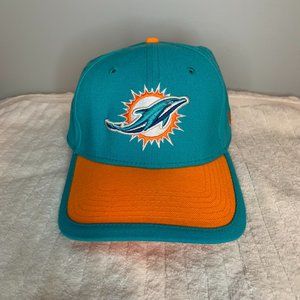 Miami Dolphins 39thirty New Era Logo Fitted Hat Small - Med